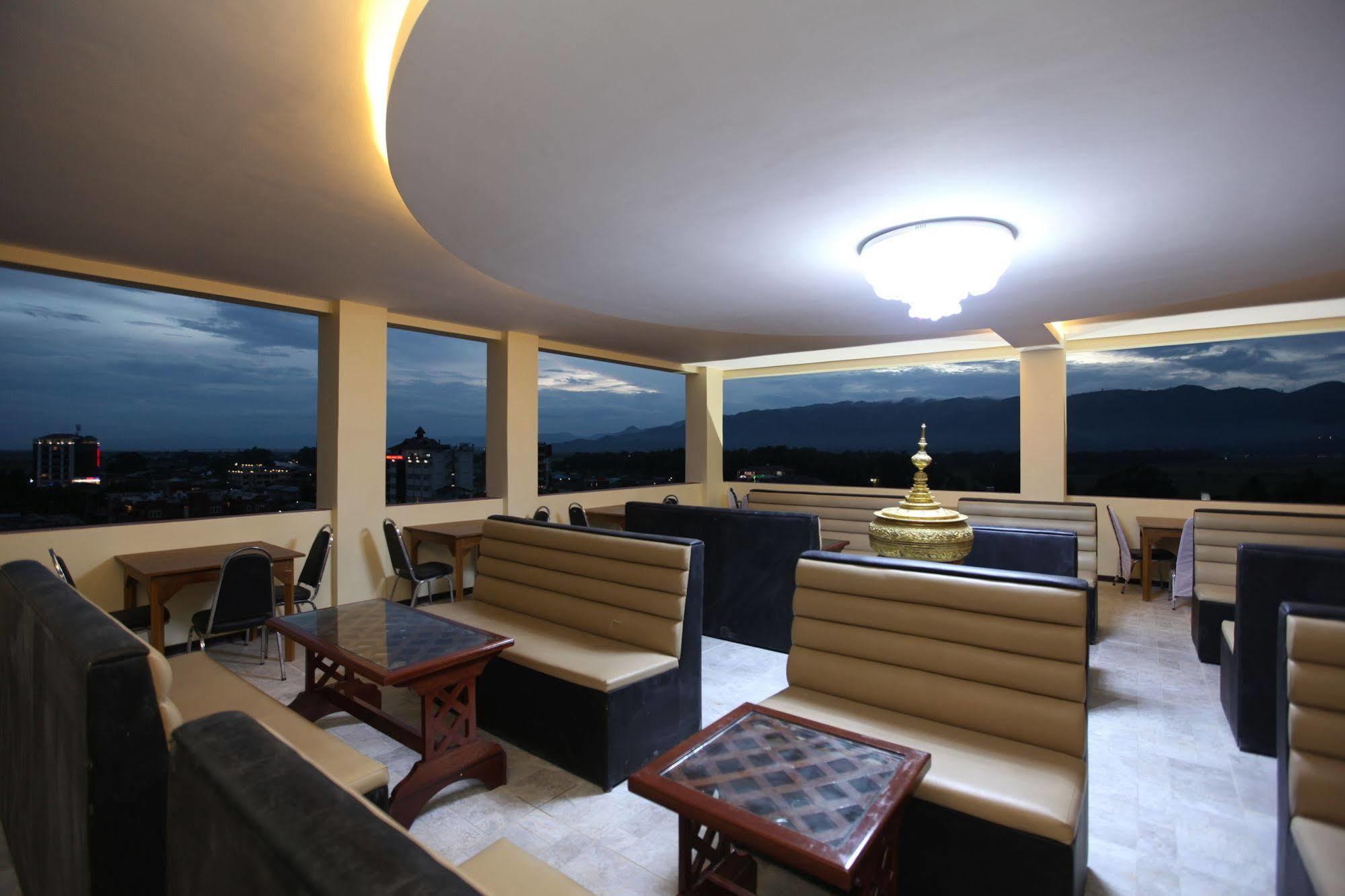 The Hotel Emperor-Inle Nyaung Shwe Buitenkant foto